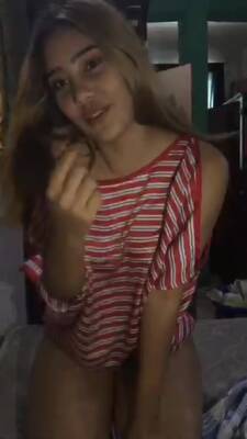 Recording Step Sisters Sexy Body On Periscope on girlsporntube.one