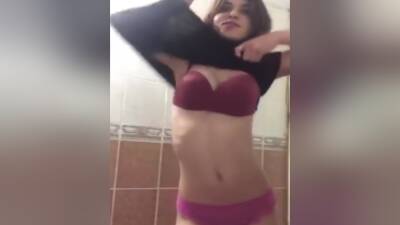 Hot Turkish Girl Undressing On The Toilet - Turkey on girlsporntube.one