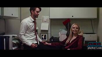 Office romance with two co workers during a Christmas party on girlsporntube.one