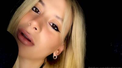 Ellie Alien Asmr - 23 June 2021 - Up-close Mouth Sounds on girlsporntube.one