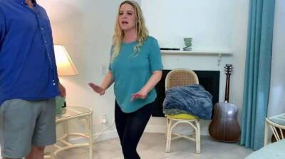 Stepson helps stepmom make an exercise video - Denmark on girlsporntube.one