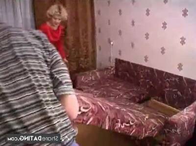 Russian mature mom and a friend of her son! Amateur! - Russia on girlsporntube.one