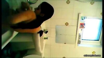 Latina step sister showers with the door open on girlsporntube.one