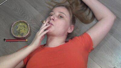 Smoking On The Floor on girlsporntube.one