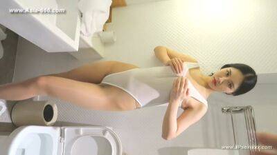 Chinese model posing nude.114 - China on girlsporntube.one