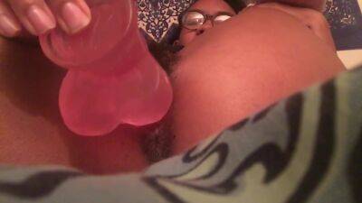 Ebony Milf Solo Femme Masturbation on girlsporntube.one