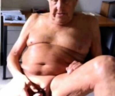 Grandpa on cam on girlsporntube.one