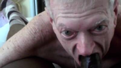 Grandpa sucks and eats cum on girlsporntube.one