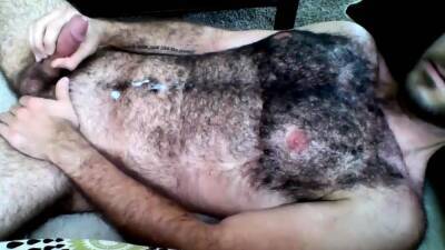 Str8 daddy so hairy so horny on girlsporntube.one