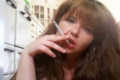 Compilation Mature Smoking 120s on girlsporntube.one