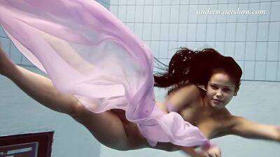 Paulinka Mega Beautiful Big Tits Underwater Teen on girlsporntube.one