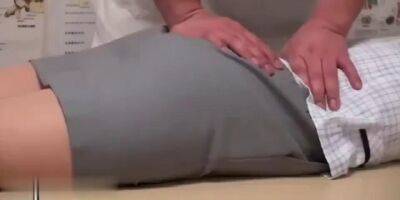 Japanese woman massage heads a bit too far - Japan on girlsporntube.one