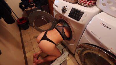 Bailey Brewer Gets Stuck In The Washing Machine And Step Bro Is There To Help on girlsporntube.one