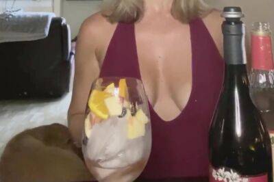 Bartender, Booze&boobs on girlsporntube.one