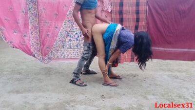 Indian Desi Couple Fuck Outdoor In Public Places - India on girlsporntube.one