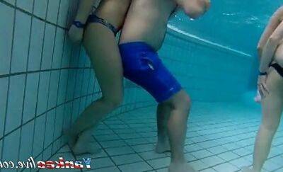 Girsl underwater at pool amateur on girlsporntube.one