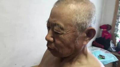 Chinese grandpa fucks whore - China on girlsporntube.one