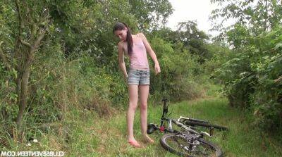 Cute skinny babe Mia Evans gets horny during bike riding on girlsporntube.one