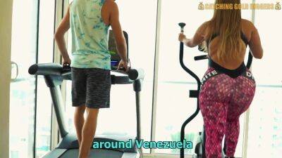 HOT SEX With A Big Booty Venezuelan Gym SLUT - Big ass - Brazil on girlsporntube.one