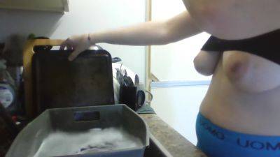 Washing Dishes 6 on girlsporntube.one