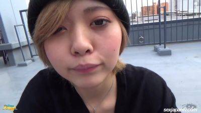 Japanese Public Giving Head Asian - Per Fection - Japan on girlsporntube.one