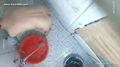 Peeping chinese bath.70 - China on girlsporntube.one