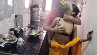 Hot Desi Bhabhi Kitchen Sex With Husband - India on girlsporntube.one