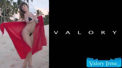 Valory And Chica In The Dr on girlsporntube.one