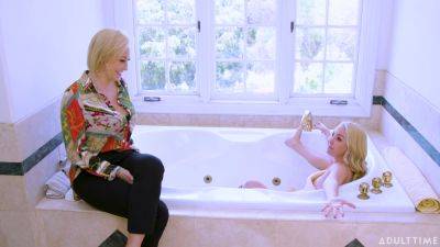 Soapy oral experience when mommy decides to join the fun on girlsporntube.one