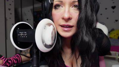 Asmr Massagestick Vibrationsound From Emo Girl on girlsporntube.one