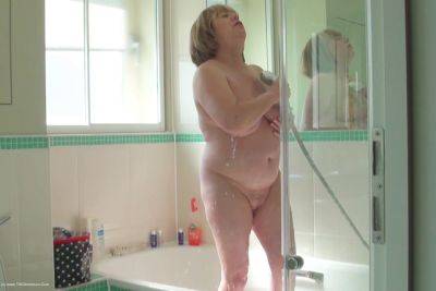 Shower Time on girlsporntube.one