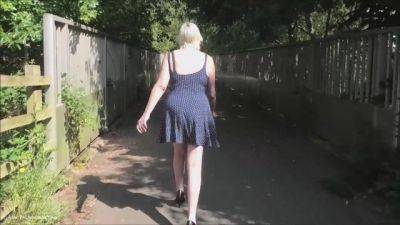 Bridge Walk on girlsporntube.one