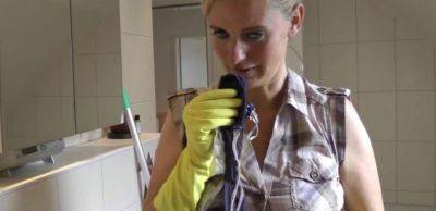 Fucked the horny cleaning lady - this is how household work works - Germany on girlsporntube.one