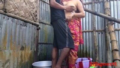 Red Saree Village Married Wife Sex ( Official Video By Villagesex91) - India on girlsporntube.one