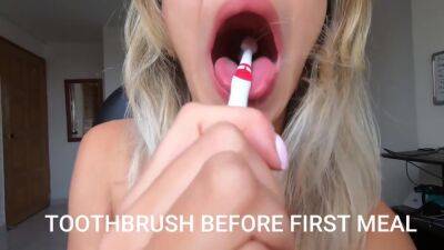 How To Deepthroat Like A Pro!! Tutorial Part 1 Warm Thr on girlsporntube.one