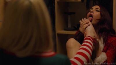 A Lesbian Christmas Story Scene 1 - Christmas Eve 2 on girlsporntube.one