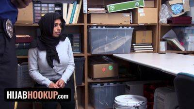 Big Titted Thief Ella Knox Submits Her Plump Pussy To Perv Officer In The Backroom - Hijabi thief reality on girlsporntube.one