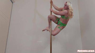 Hot Blonde Amazing Pole Dance - Britain on girlsporntube.one