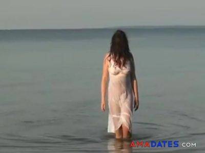 My Pantyhose Girlfriend See Through On The Beach on girlsporntube.one