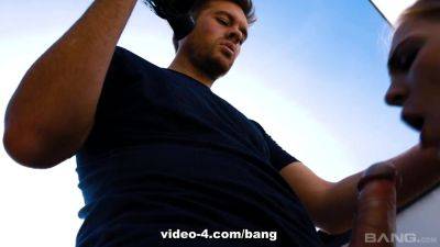 Tereza lets her man film himself fucking her in an abandoned lot - BANG on girlsporntube.one