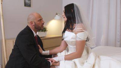 Brunette bride gets laid with her father-in-law right on the wedding day on girlsporntube.one