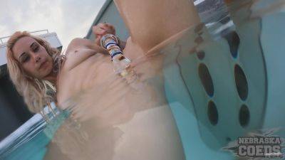 Naked Jacuzzi Underwater Fun With Hot Milf Mary Jane on girlsporntube.one