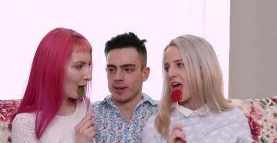 18videoz - Alien Fox - Hanna Rey - Teens share lollipop and cock on girlsporntube.one