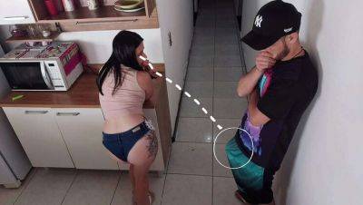 Latin Wife Cheats with Hubby's Friend in Homemade Video - Brazil on girlsporntube.one