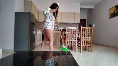 StepMom's Kitchen Surprise on girlsporntube.one