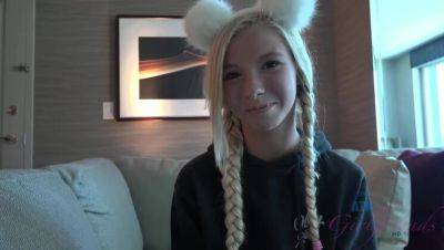 Kenzie Reeves: Ecstatic to Be in Sin City With You on girlsporntube.one