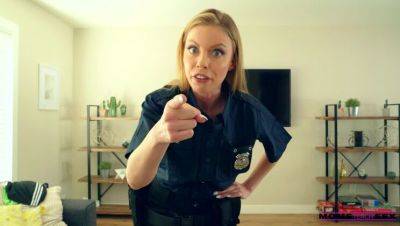 My Step Mom Is A Cop - S12:E10 on girlsporntube.one