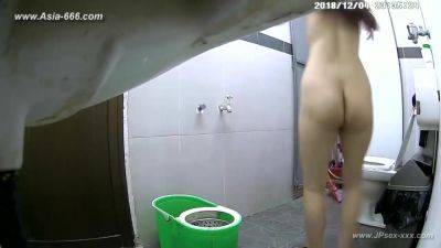 Peeping chinese bath.78 - China on girlsporntube.one