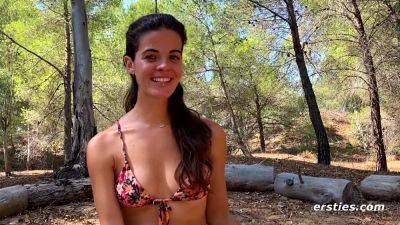 Dina Connects With Nature While She Masturbates on girlsporntube.one