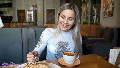 Amateur Blonde Letty Black Uses Vibrator in Busy Cafe on girlsporntube.one